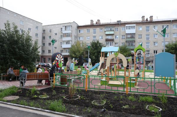 Уральцы  могут благоустроить свой двор, участвуя во всероссийском конкурсе