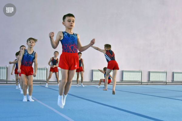 Сельские школы Среднего Урала получат на ремонт спортзалов 8 млн рублей