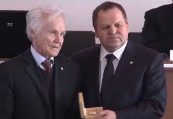 Виталий Бердышев удостоен медали