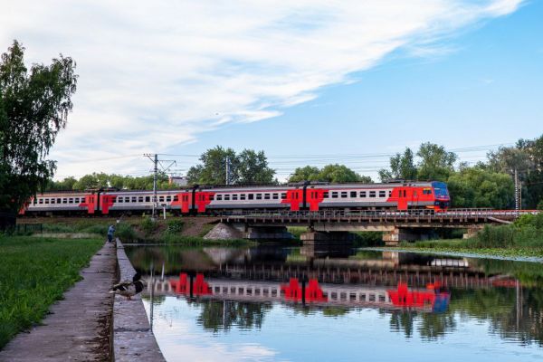 Из Екатеринбурга запускают дополнительные летние электрички