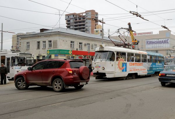 В Екатеринбурге выделят новые полосы общественного транспорта
