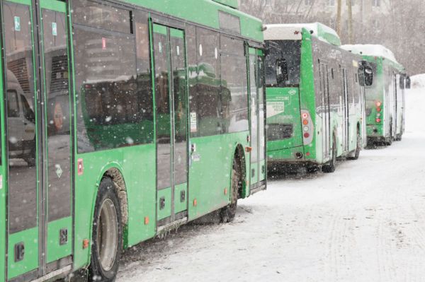 В Екатеринбурге Гортранс закупит запчасти для автобусов на миллионы рублей