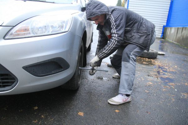 Зачем автомобилистам пытаются навязать ремонт?