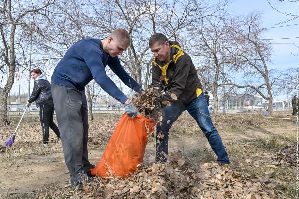 В выходные более тысячи тагильчан вышли на уборку города