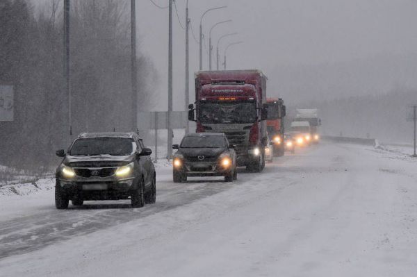 На трассе Екатеринбург-Шадринск-Курган из-за ремонта моста введут реверсивное движение