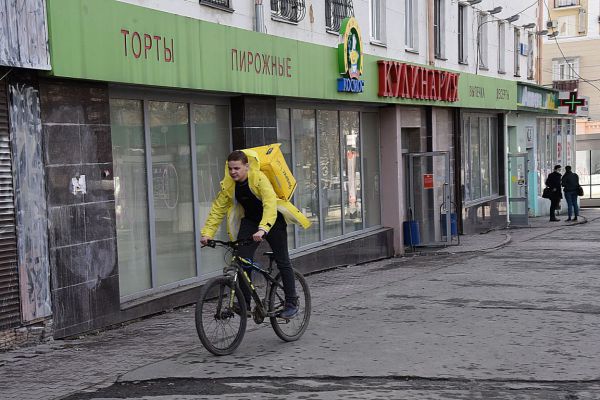 Социологи узнали, кто чаще пользуется услугами курьерской доставки