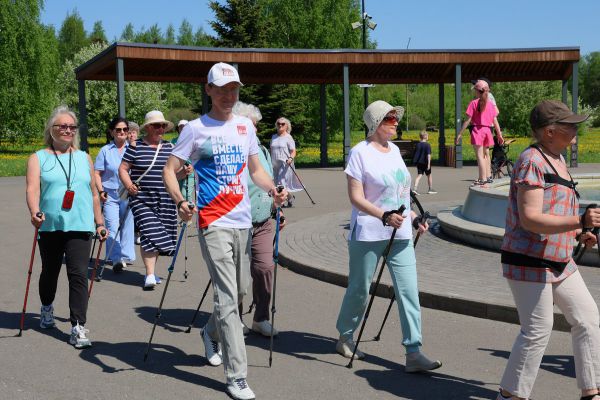 Жители Нижнего Тагила отметили День соседей в обновленном парке
