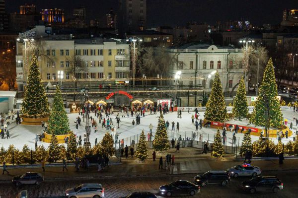 Олимпийский фигурист Алексей Ягудин: стало известно имя звездного гостя на открытии Катка на площади 1905 года