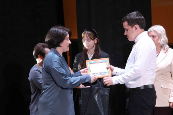 В Каменске-Уральском учредили стипендию в честь человека, который  более 30 лет снабжал город водой