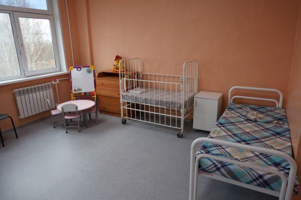 В Каменске-Уральском капитально обновили педиатрическое отделение детской городской больницы